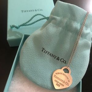 TIFFANY & CO. NECKLACE